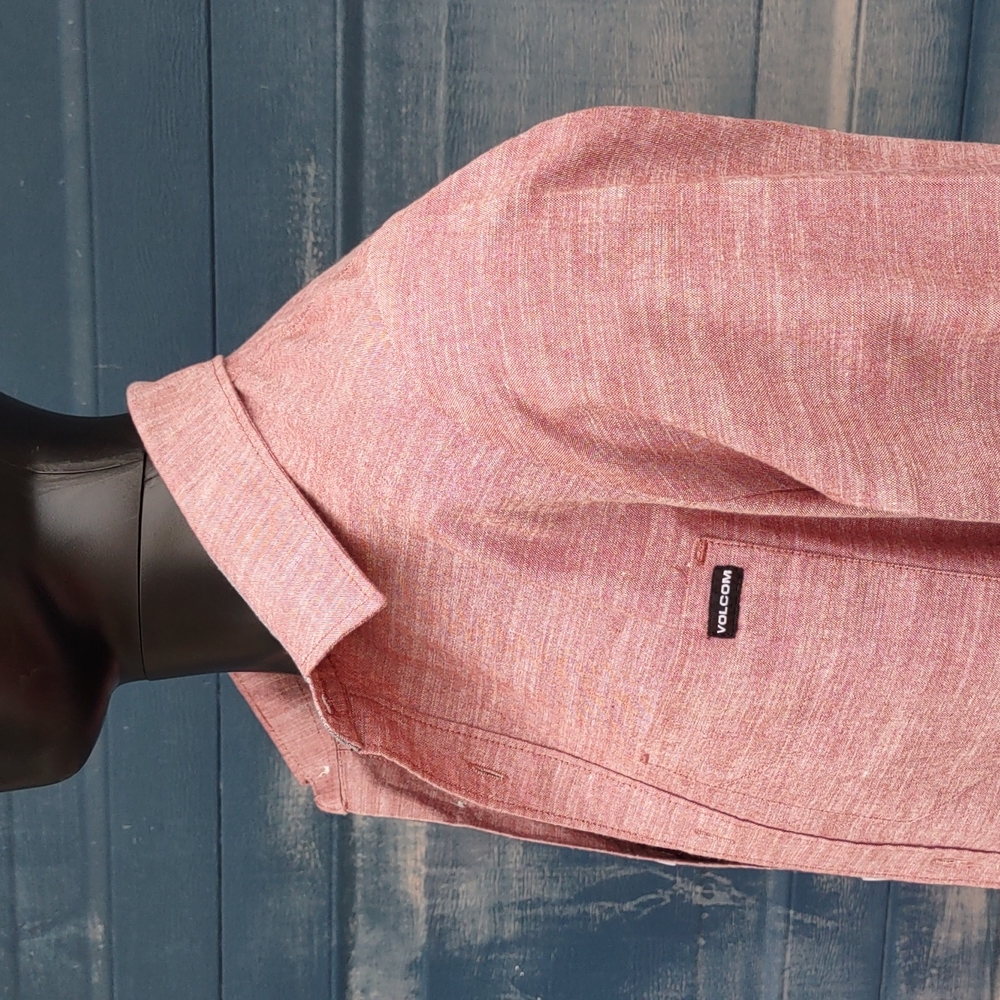 Volcom Men's Button Down Ruby Red - image 8